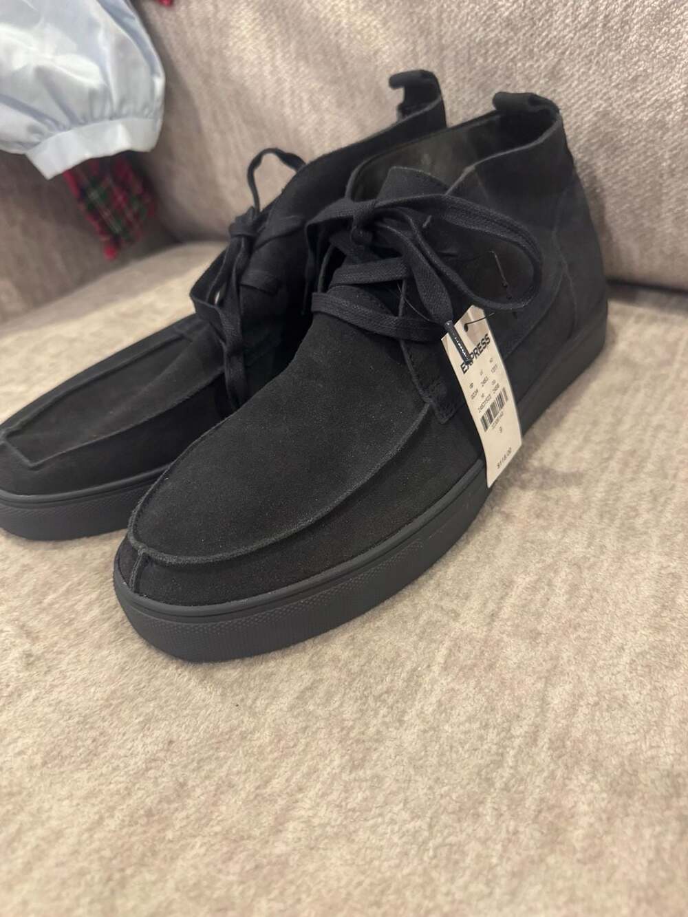 Express Suede Moc Toe Chukka Boots Size 9 Black